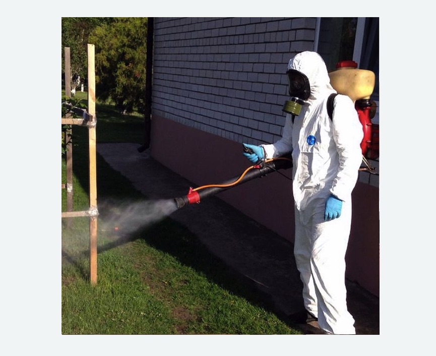 травля клещей на участке в Лабытнанги